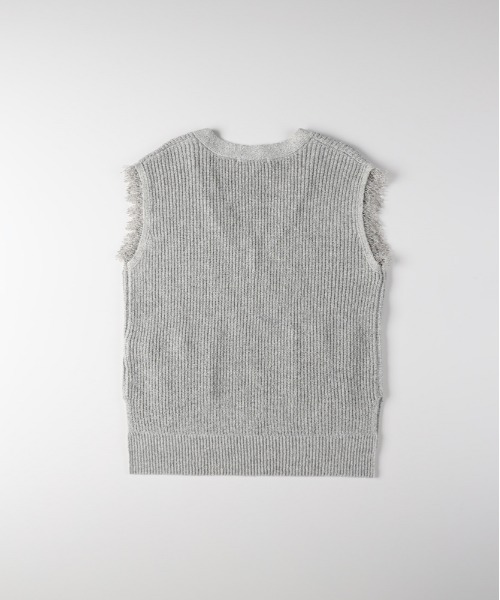 Right-on（ライトオン）の「【HONEYSUCKLE ROSE】ニットフリンジベスト (フリンジデザイン / オールシーズン / レイヤードスタイル / カジュアルエレガント)（ベスト・レディース・グレー/ライトグレー/ブラック・S/M/L）」の16枚目の写真