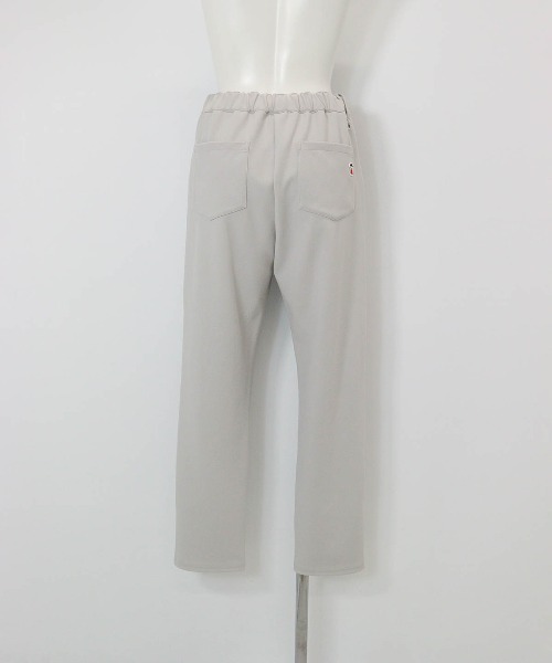 Picone CLUB(ピッコーネクラブ)の「UV冷感ベーシックテーパードパンツ(その他パンツ・レディース・ブラック/ホワイト/ライトグレー・LL/L/M/S)」の6枚目の写真