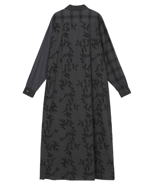 ZUCCa(ズッカ)の「DOCKING PIECE DYE / ワンピース(ワンピース・レディース・ダークグレー・M size)」の2枚目の写真