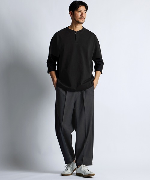 LANVIN en Bleu(ランバンオンブルー)の「8オンス 7分袖 ヘンリーネックTシャツ(Tシャツ/カットソー・メンズ・ブラック/ネイビー/ブルーグレー/オフホワイト・52/50/48/46)」の10枚目の写真