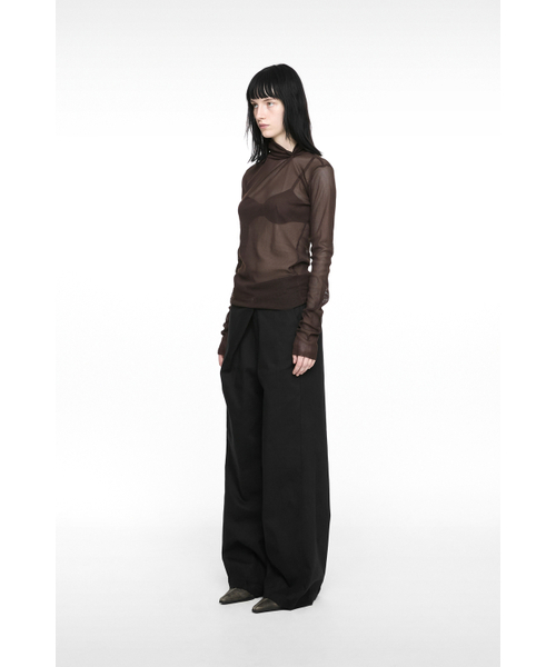 NACHE（ナチェ）の「FOLDED WIDE PANTS (UNISEX) LIGHT BEIGE（その他パンツ・レディース・その他・2/1）」の4枚目の写真