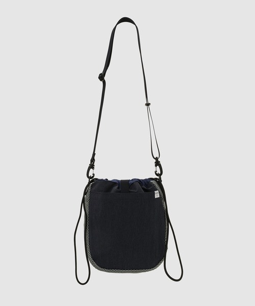 kolor BEACON(カラービーコン)の「26SBM-A03533(ショルダーバッグ・メンズ・ネイビー/ブラック/カーキ・FREE)」の3枚目の写真