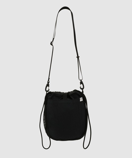 kolor BEACON(カラービーコン)の「26SBM-A03533(ショルダーバッグ・メンズ・ネイビー/ブラック/カーキ・FREE)」の1枚目の写真