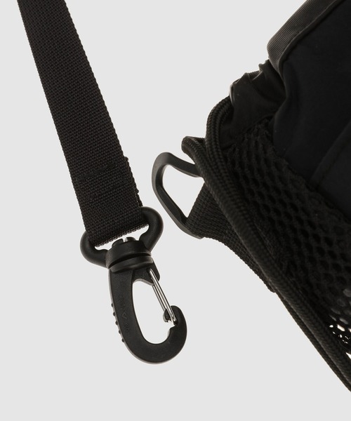 kolor BEACON(カラービーコン)の「26SBM-A03533(ショルダーバッグ・メンズ・ネイビー/ブラック/カーキ・FREE)」の6枚目の写真