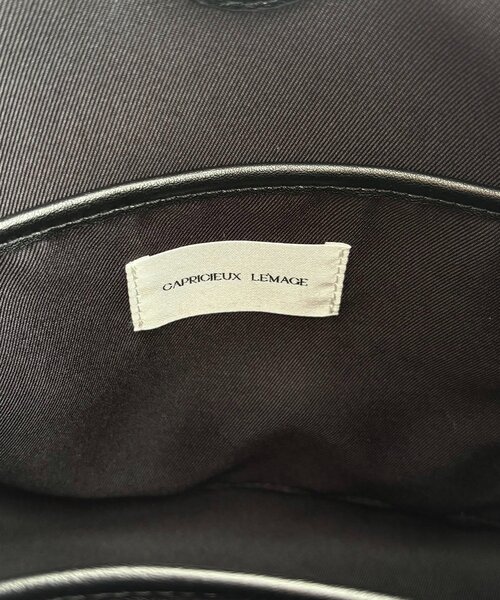 CAPRICIEUX LE'MAGE（カプリシューレマージュ）の「トライアングルトートバッグ（ショルダーバッグ・レディース・ブラック/ライトベージュ/キャメル・FREE）」の10枚目の写真