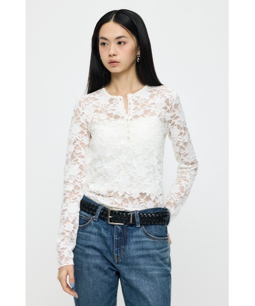 MOUSSY(マウジー)の「【26年SS新作】LACE HENRY NECK トップス(Tシャツ/カットソー・レディース・チャコールグレー/アイボリー/ブラック・FREE)」の6枚目の写真