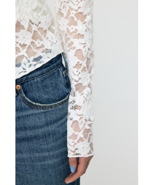 MOUSSY(マウジー)の「【26年SS新作】LACE HENRY NECK トップス(Tシャツ/カットソー・レディース・チャコールグレー/アイボリー/ブラック・FREE)」の15枚目の写真