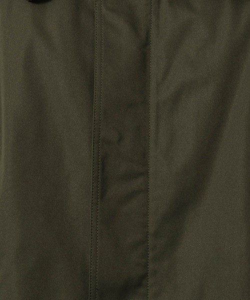LAKOLE（ラコレ）の「ワイドカラーショートモッズ /  648026（モッズコート・メンズ・カーキ/ブラック・LARGE/MEDIUM）」の5枚目の写真