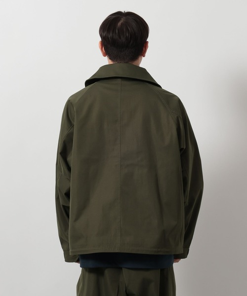 LAKOLE（ラコレ）の「ワイドカラーショートモッズ /  648026（モッズコート・メンズ・カーキ/ブラック・LARGE/MEDIUM）」の9枚目の写真