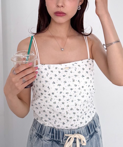 solleim（ソルレム）の「カップ付きダブルストラップキャミ（キャミソール・レディース・ブラック/グレー系その他/グレイッシュベージュ/ホワイト/ホワイト系その他・LL/S/M/L）」の20枚目の写真