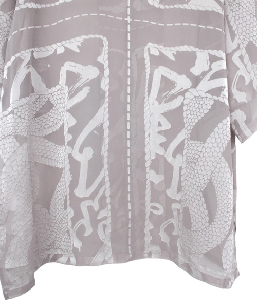 KOZABURO(コウザブロウ)の「【KOZABURO/コウザブロウ】OPAL SHORT SLEEVE OVERSIZE CAMP COLLAR SHIRT(シャツ/ブラウス・メンズ・ベージュ/ブラック・2/1)」の10枚目の写真