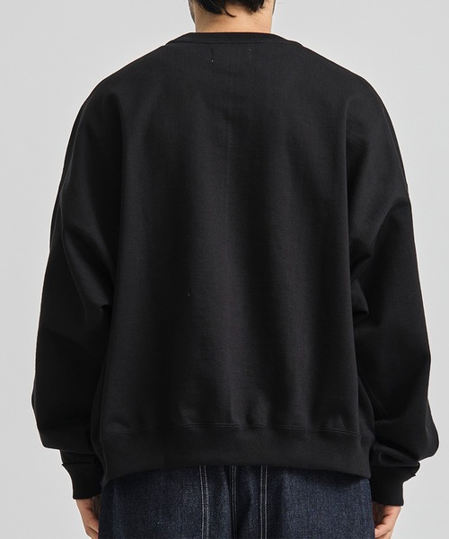 markaware(マーカウェア)の「【MARKAWARE/マーカウェア】HUGE SHORT SWEAT/スラックスに合う,360度美シルエットショートスウェット【定番】(スウェット・メンズ・ブラック/グレー/アイボリー/グリーン・1/2)」の8枚目の写真
