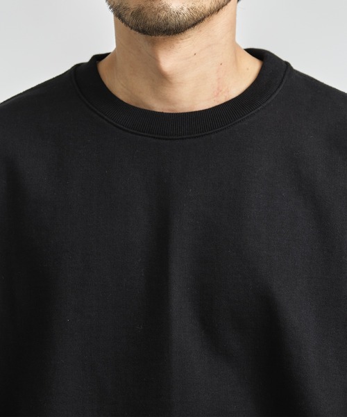 markaware(マーカウェア)の「【MARKAWARE/マーカウェア】HUGE SHORT SWEAT/スラックスに合う,360度美シルエットショートスウェット【定番】(スウェット・メンズ・ブラック/グレー/アイボリー/グリーン・1/2)」の13枚目の写真