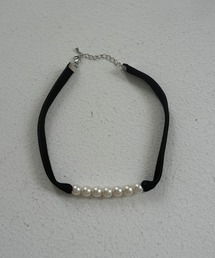 et.UNiVER（エトユニベール）の「Pearl Accent Choker（チョーカー）」