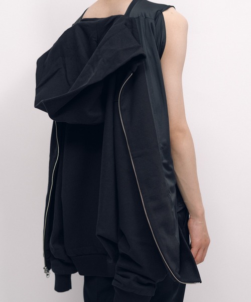 KEISUKEYOSHIDA（ケイスケヨシダ）の「Parka (sleeveless lining)（パーカー・レディース・ブラック/グレー・FREE）」の18枚目の写真