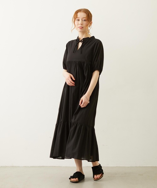 MILKFED.(ミルクフェド)の「TIERED LONG DRESS(ワンピース・レディース・レッド/ライトグリーン/ブラック・ONE SIZE)」の4枚目の写真