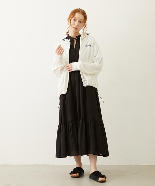 MILKFED.(ミルクフェド)の「TIERED LONG DRESS(ワンピース・レディース・レッド/ライトグリーン/ブラック・ONE SIZE)」の12枚目の写真