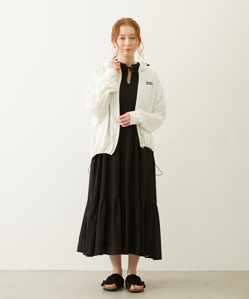 MILKFED.(ミルクフェド)の「TIERED LONG DRESS(ワンピース・レディース・レッド/ライトグリーン/ブラック・ONE SIZE)」の13枚目の写真