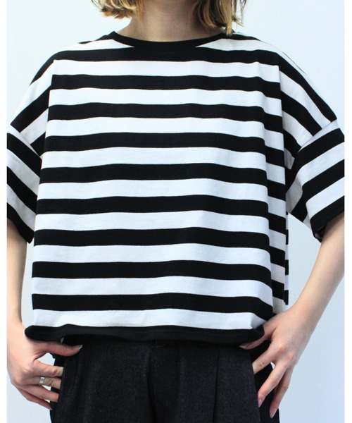 amini(アミニ)の「ボーダーカットソー(Tシャツ/カットソー・レディース・ブラック×ホワイト/ネイビー×ホワイト・MEDIUM)」の3枚目の写真