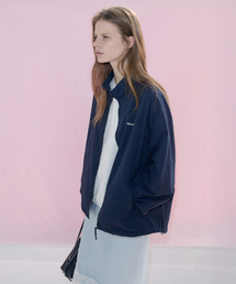 LEVAR（レバー）の「Ground Raglan Zip-up Jumper - Blueberry Navy（ナイロンジャケット）」