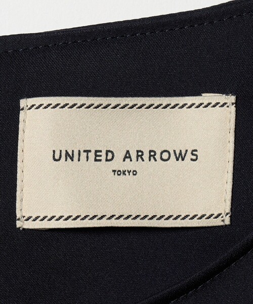 UNITED ARROWS（ユナイテッドアローズ）の「チュール サテン コンビ ワンピース（ワンピース・レディース・ブラック/ネイビー・36/38）」の20枚目の写真