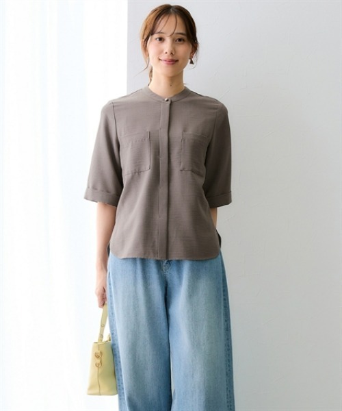 7days Life Styling(セブンデイズライフスタイリング)の「【接触冷感/UVカット】麻調合繊ポケットハーフスリーブシャツ(シャツ/ブラウス・レディース・ネイビー/ベージュ/ブラウン・LL/L/M/S/3L/5L/6L/4L)」の6枚目の写真