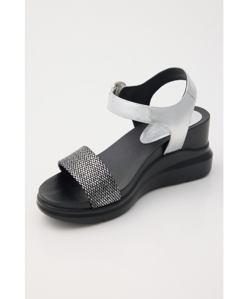 STACCATO(スタッカート)の「ロッキーライトウェイトサンダル(サンダル・レディース・ブラック/シルバー・22.5cm/23cm/23.5cm/24cm/24.5cm)」の9枚目の写真