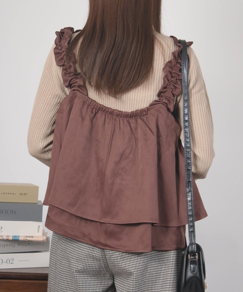 NYLAUS（ナイラス）の「【SG】ショート丈 ショルダーギャザー フリルキャミソール ビスチェ（ベスト・レディース・ブラウン・M）」の10枚目の写真