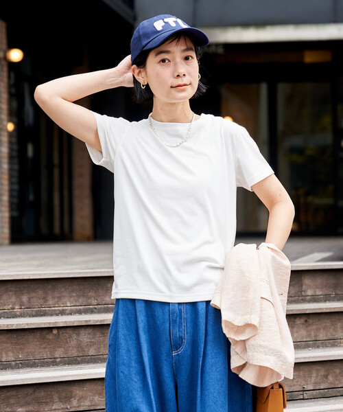 FREAK'S STORE(フリークスストア)の「<汗ジミ防止>天竺コンパクトTシャツ/遮熱/UVカット(Tシャツ/カットソー・レディース・サックスブルー/ブラウン/オフホワイト/チャコール・MEDIUM/SMALL)」の10枚目の写真