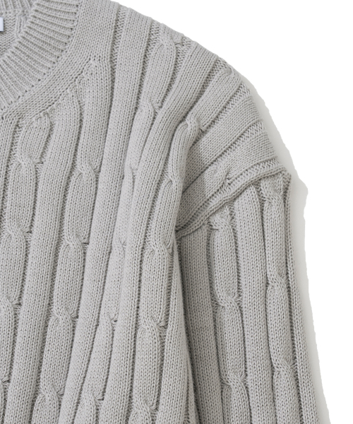 KNITTED(ニッティド)の「コットンケーブルラウンドニット グレー(ニット/セーター・レディース・その他・M/L/XL)」の4枚目の写真