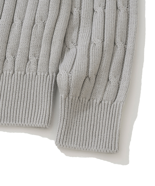 KNITTED(ニッティド)の「コットンケーブルラウンドニット グレー(ニット/セーター・レディース・その他・M/L/XL)」の5枚目の写真
