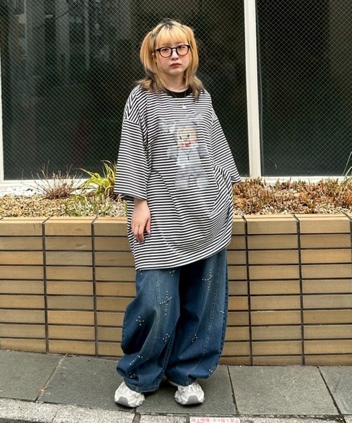 Candy Stripper(キャンディストリッパー)の「STUDS CURVE DENIM パンツ(デニムパンツ・レディース・ブルー系その他/ライトインディゴブルー・FREE)」の3枚目の写真