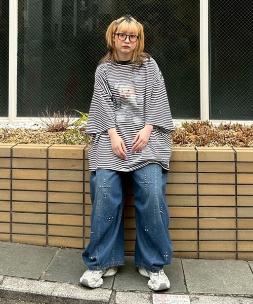 Candy Stripper(キャンディストリッパー)の「STUDS CURVE DENIM パンツ(デニムパンツ・レディース・ブルー系その他/ライトインディゴブルー・FREE)」の5枚目の写真