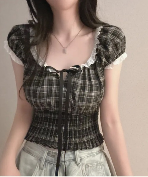 SHEPP(シープ)の「チェック柄シャーリングフリルブラウス(シャツ/ブラウス・レディース・ブラック/ピンク・S/M)」の5枚目の写真