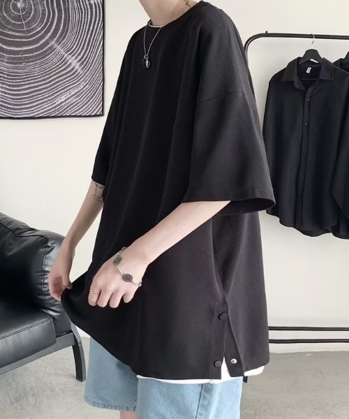 link lot（リンクロット）の「サイドスリットボタンオーバーサイズｔシャツ（Tシャツ/カットソー・メンズ・ホワイト/ブラック・L/M）」の8枚目の写真