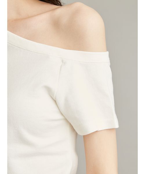 Mila Owen(ミラオーウェン)の「アシンメトリーネックTシャツ(Tシャツ/カットソー・レディース・ブラック/ブルー/グレー/その他/ホワイト・F)」の9枚目の写真