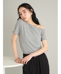 アシンメトリーネックTシャツ