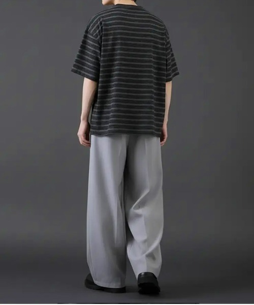 revertical（リバーティカル）の「フェードボーダー クルーネックTシャツ／グラデーション 半袖カットソー（Tシャツ/カットソー・メンズ・ベージュ/ブラック・MEDIUM/LARGE）」の4枚目の写真