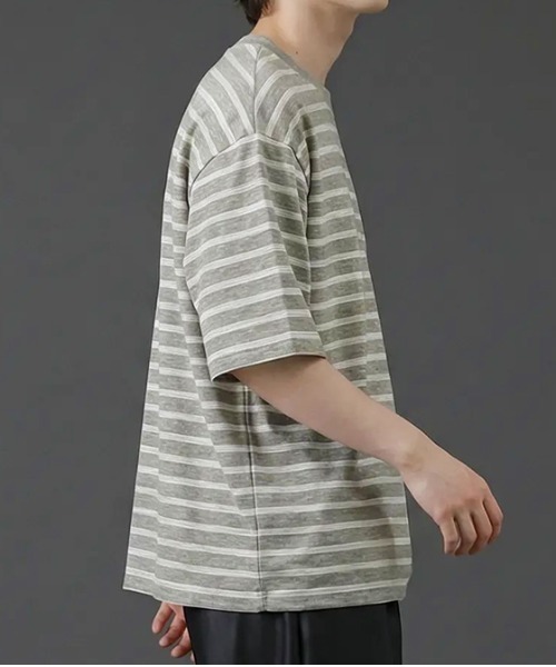 revertical（リバーティカル）の「フェードボーダー クルーネックTシャツ／グラデーション 半袖カットソー（Tシャツ/カットソー・メンズ・ベージュ/ブラック・MEDIUM/LARGE）」の7枚目の写真