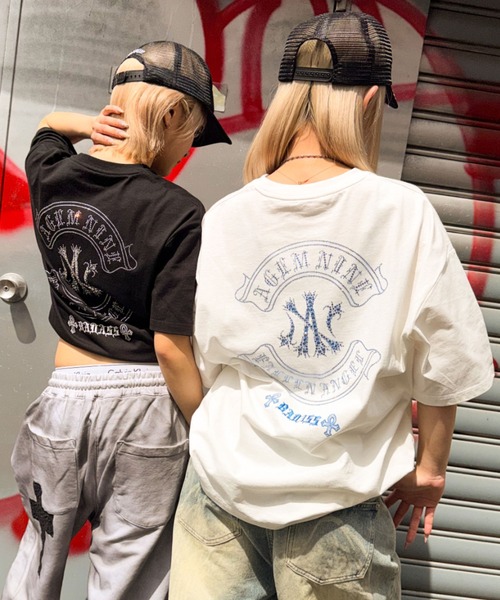 A'GEM9（エージェムナイン）の「A'GEM/9 × .kom 『A'GEM/9/エージェムナイン』ロゴラインストーンTシャツ（Tシャツ/カットソー・レディース・ピンク/ホワイト/ブラック×ピンク/ブラック×ホワイト・L/M）」の9枚目の写真