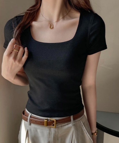 yuue' ( wear )(ユーイ)の「スクエアネック半袖Tシャツ(Tシャツ/カットソー・レディース・ブラック/ダークブラウン/ホワイト・FREE)」の13枚目の写真