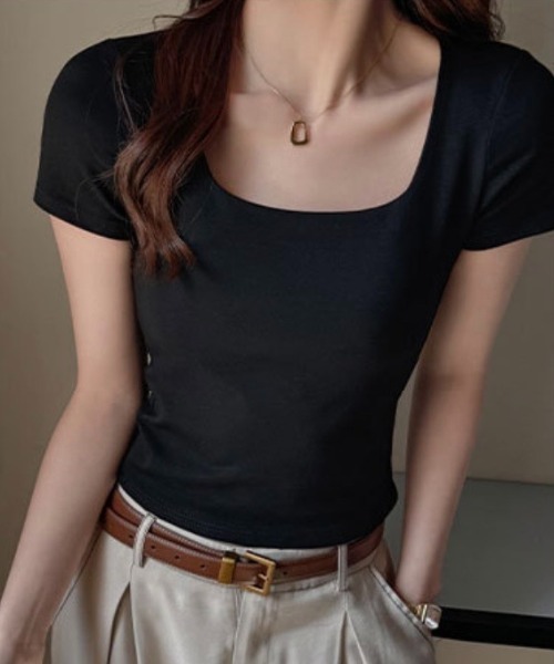yuue' ( wear )(ユーイ)の「スクエアネック半袖Tシャツ(Tシャツ/カットソー・レディース・ブラック/ダークブラウン/ホワイト・FREE)」の12枚目の写真
