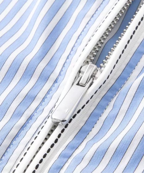 LA POMME petit(ラポミ・プチ)の「Cropped Zip Stripe Shirt(シャツ/ブラウス・レディース・ブルー・FREE)」の4枚目の写真