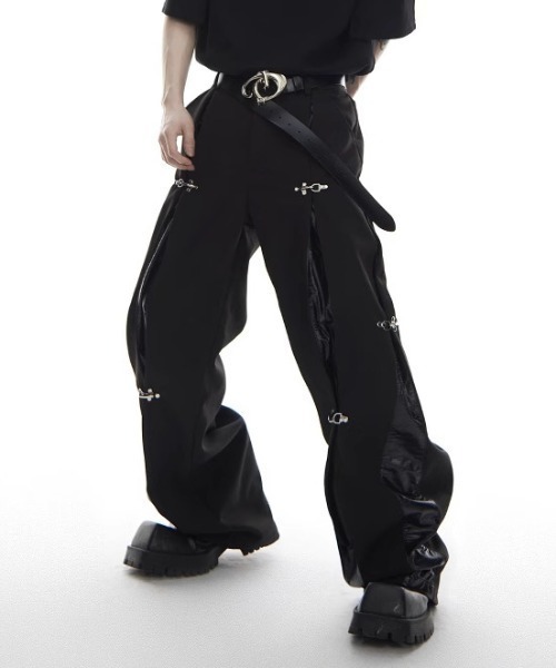 SHIBUYA Zy.(シブヤジー)の「Dark veil structure ワイドレイヤードパンツ(その他パンツ・メンズ・ブラック・L/M/S)」の4枚目の写真