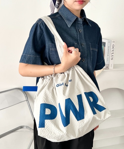 wears(ウェアーズ)の「【A4収納可】ビッグロゴナイロントートバッグ ドローストリングバッグ(トートバッグ・レディース・イエロー/ブルー/グリーン/グレー・FREE)」の16枚目の写真