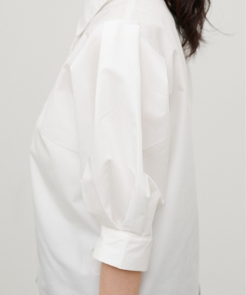 LARUTA（ラルータ）の「【LARUTA】［Web限定］ボリュームスリーブクロップドブラウス（シャツ/ブラウス・レディース・ピンク/ブラック/オフホワイト/ブルー・FREE）」の8枚目の写真