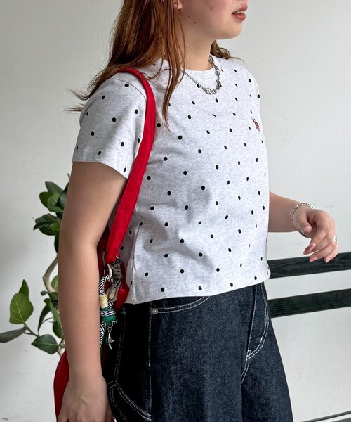 U.S. POLO ASSN.(ユーエスポロアッスン)の「【U.S. POLO ASSN.】アソートクロップドT(Tシャツ/カットソー・レディース・ネイビー/ホワイト/ブラウン/グリーン・FREE)」の8枚目の写真