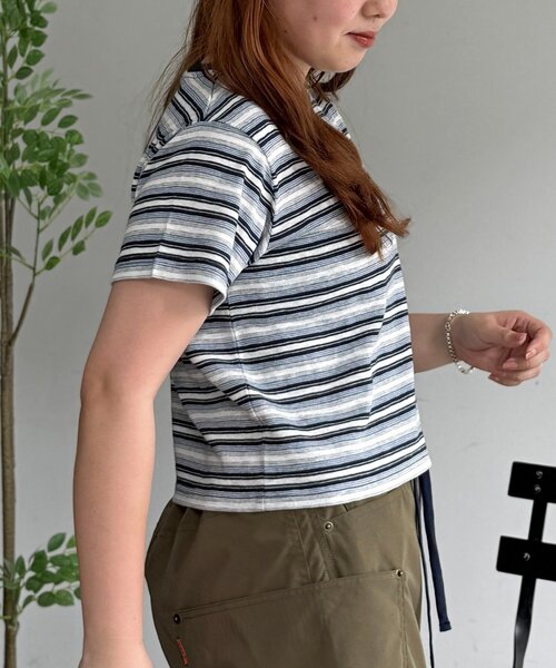 U.S. POLO ASSN.(ユーエスポロアッスン)の「【U.S. POLO ASSN.】アソートクロップドT(Tシャツ/カットソー・レディース・ネイビー/ホワイト/ブラウン/グリーン・FREE)」の14枚目の写真