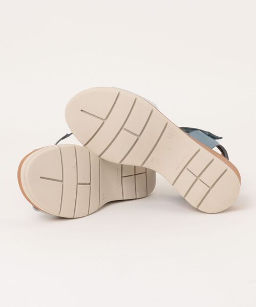 inter-chaussures(インターショシュール)の「【Marila】異素材コンビウエッジサンダル (E2121E)(サンダル・レディース・ブルー系その他/ブラウン系その他・36/38/35/37/39)」の4枚目の写真