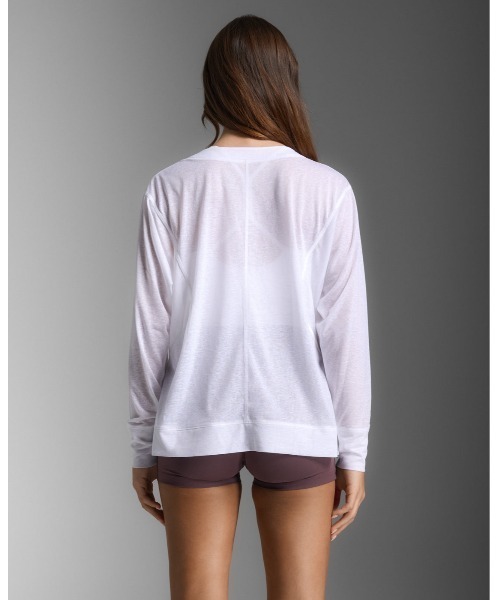 Lafayette(ラファイエット)の「ツータイムズユー【2XU】 -長袖Tシャツ【ロングスリーブ】 【RELIGHT LONG SLEEVE WR7282A-WHT/BLK】(Tシャツ/カットソー・レディース・ホワイト・M/S/L)」の3枚目の写真